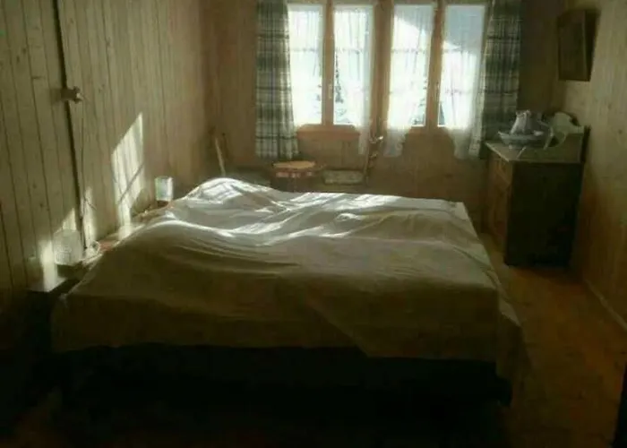 Haus Margritli 公寓 劳特布龙嫩